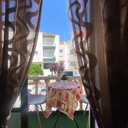 B&B Spray Sitio In Nazare, European Style *