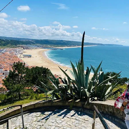 B&B Spray Sitio In Nazare, European Style *